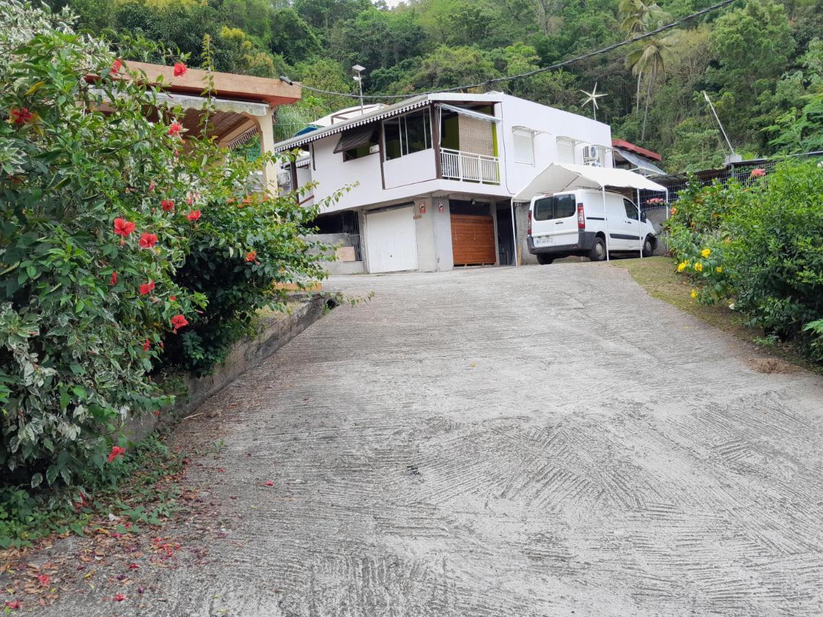 Logement La Poulette Rivière-Pilote Buitenkant foto