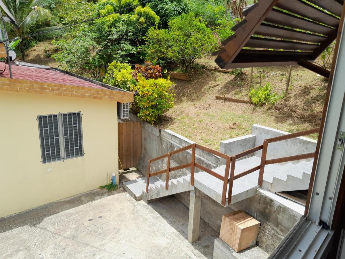 Logement La Poulette Rivière-Pilote Buitenkant foto